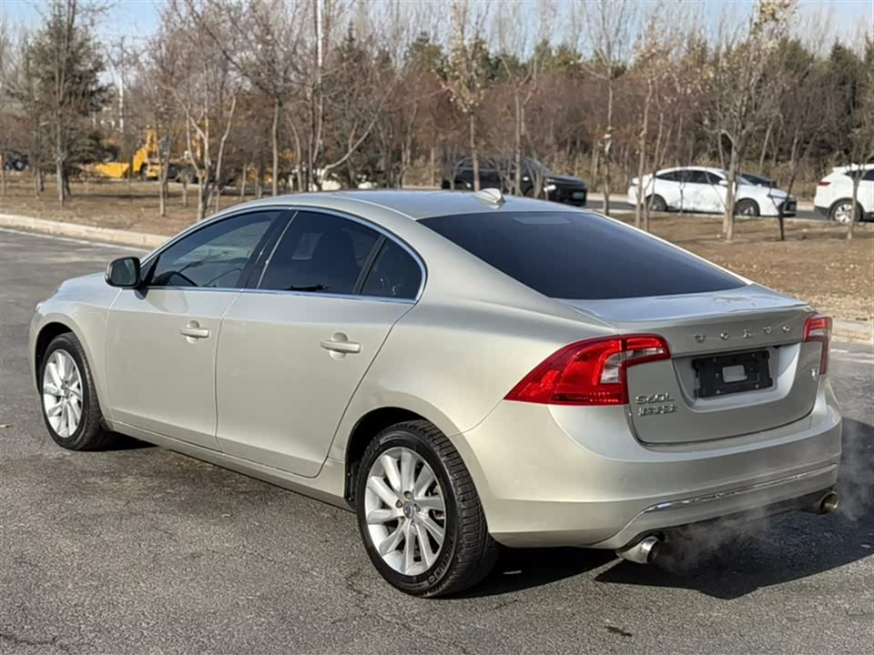 Volvo S60
