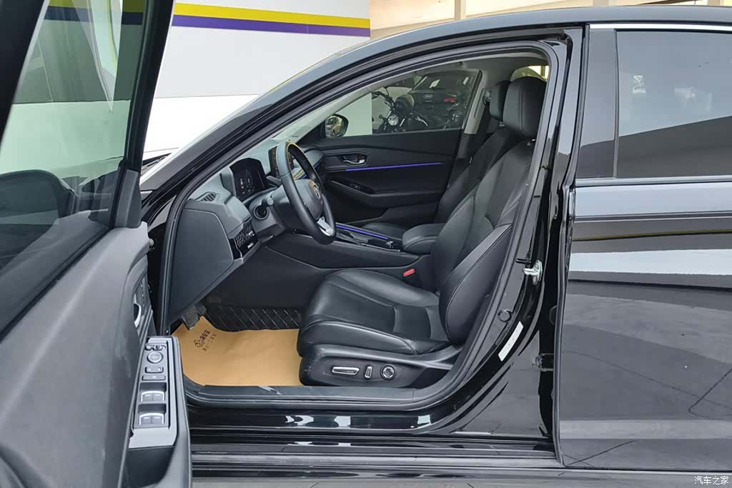 Honda Accord, 2023 9