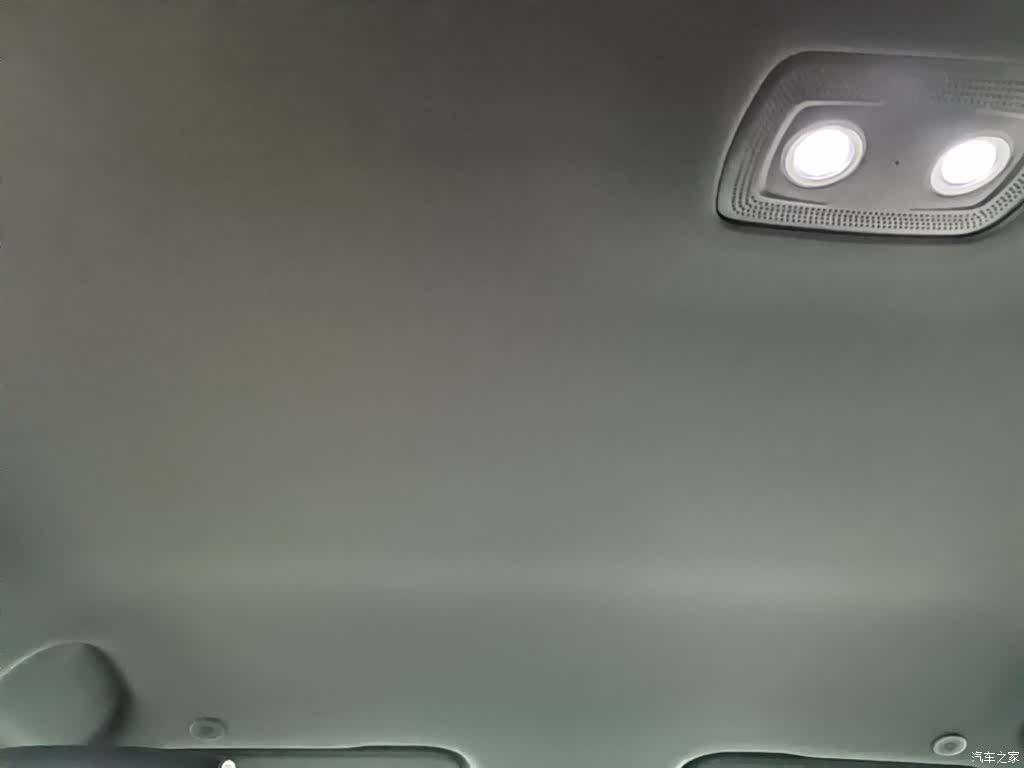 BYD Dolphin, 2026 18