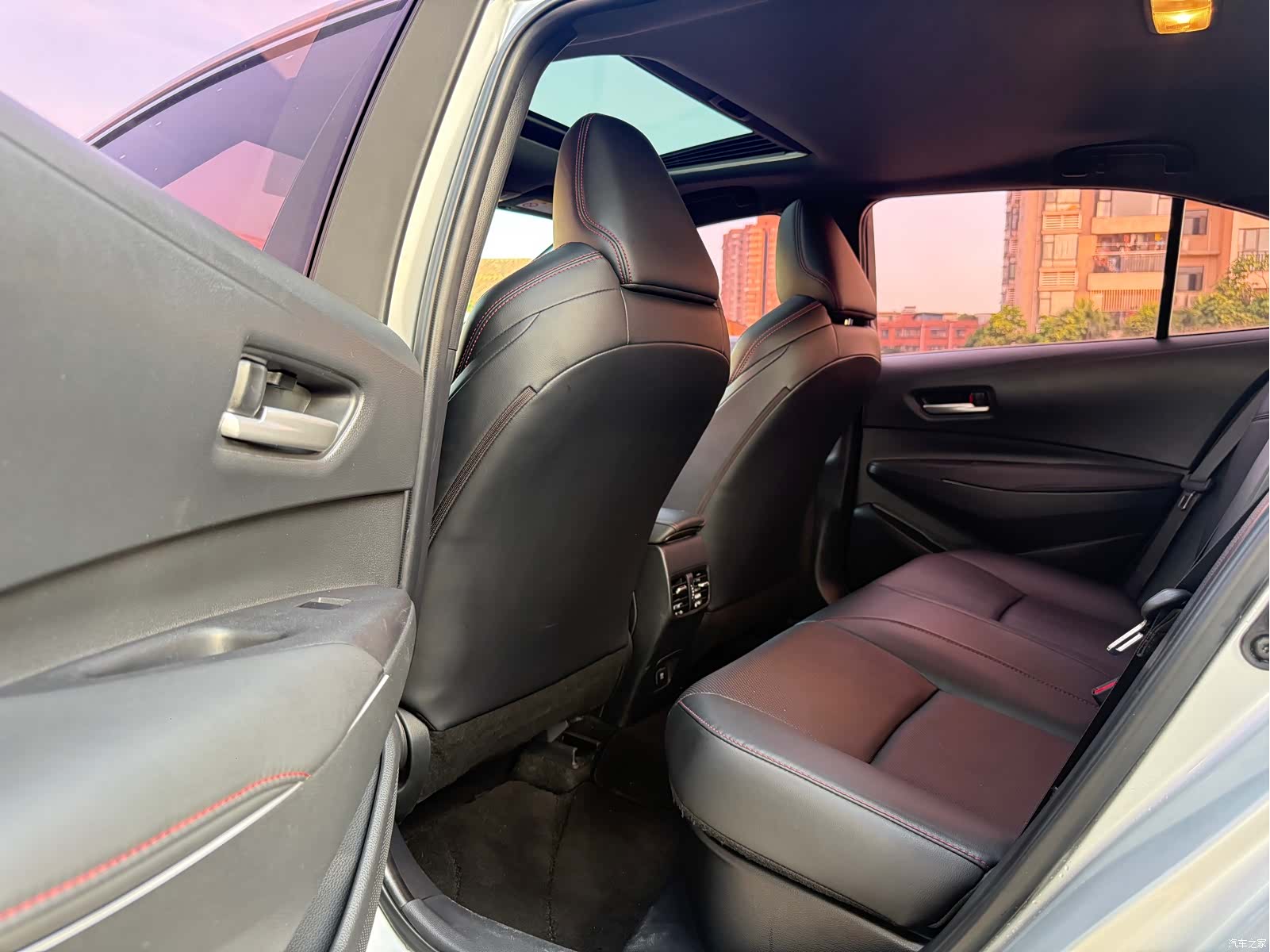 Toyota Levin, 2021 все фото