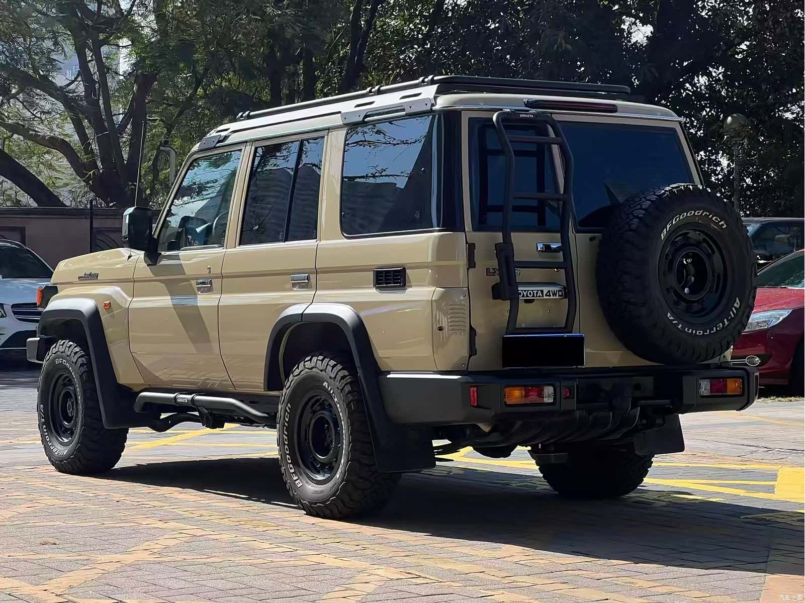 Toyota Land Cruiser, 2025 11