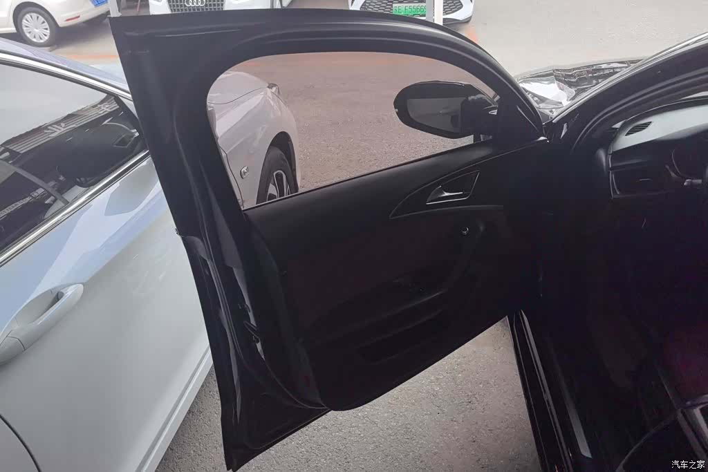 Audi A6L, 2014 7