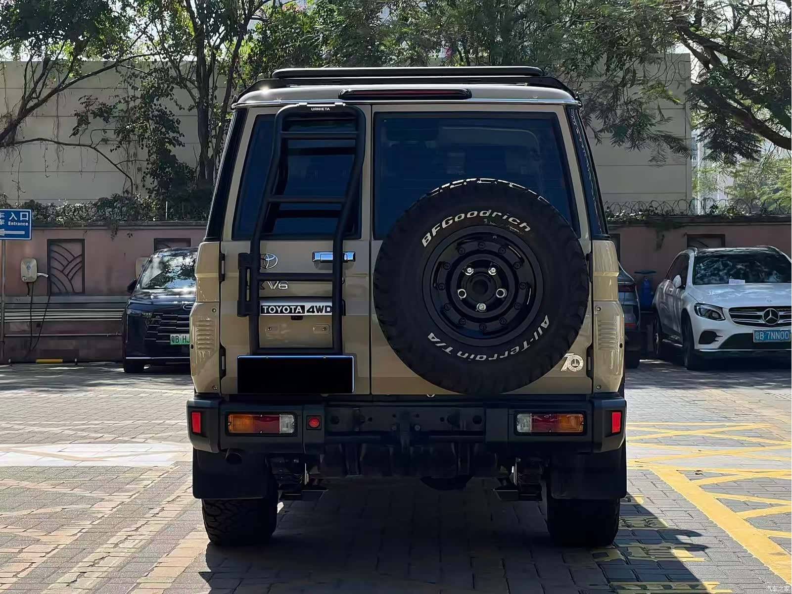 Toyota Land Cruiser, 2025 10