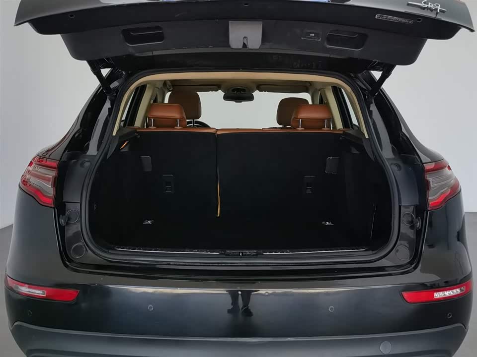 Zotye SR9 Zotye SR9