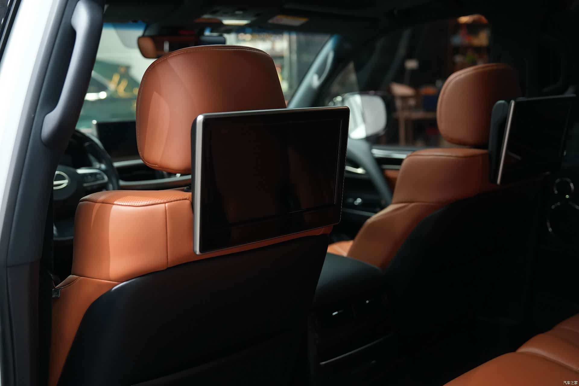 Lexus LX, 2020 22