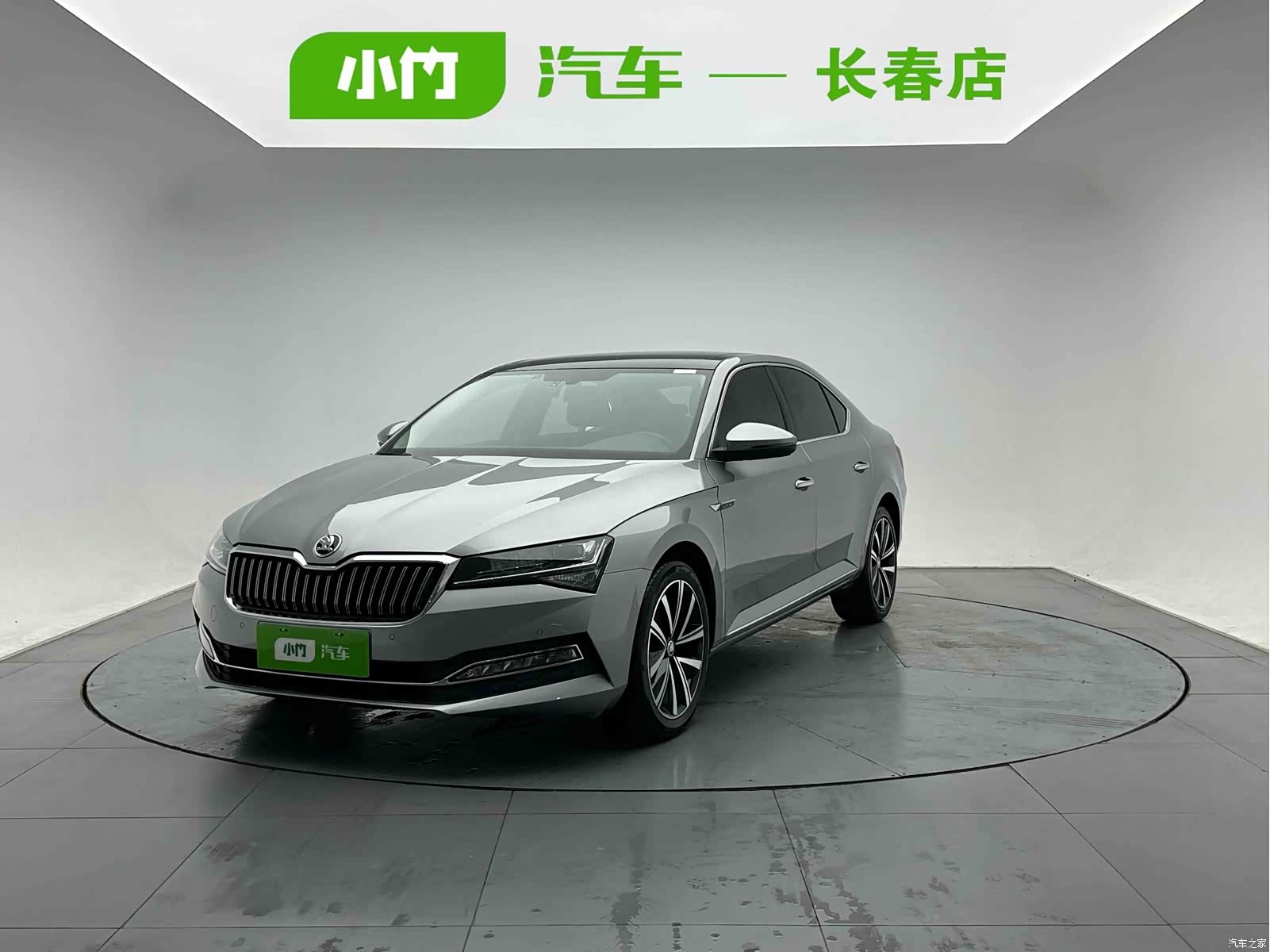 Skoda Superb, 2022 1