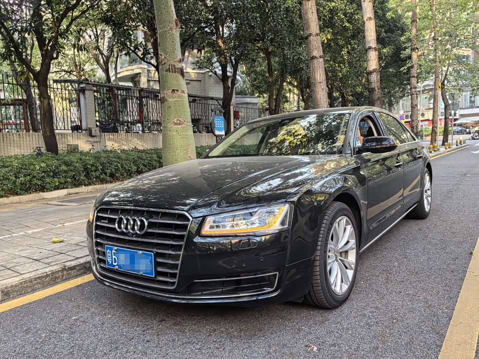 Audi A8