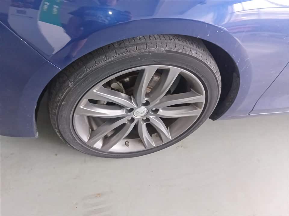 Hongqi H5 Hongqi H5
