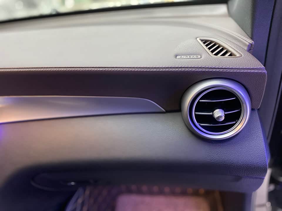 Mercedes-Benz GLC Mercedes-Benz GLC