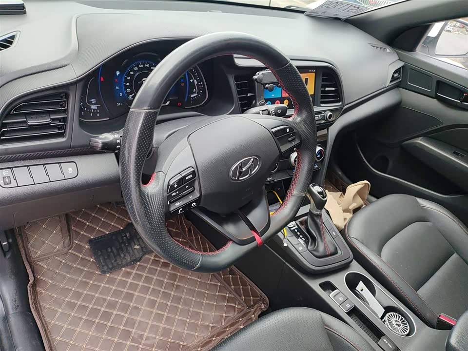 Hyundai Lead