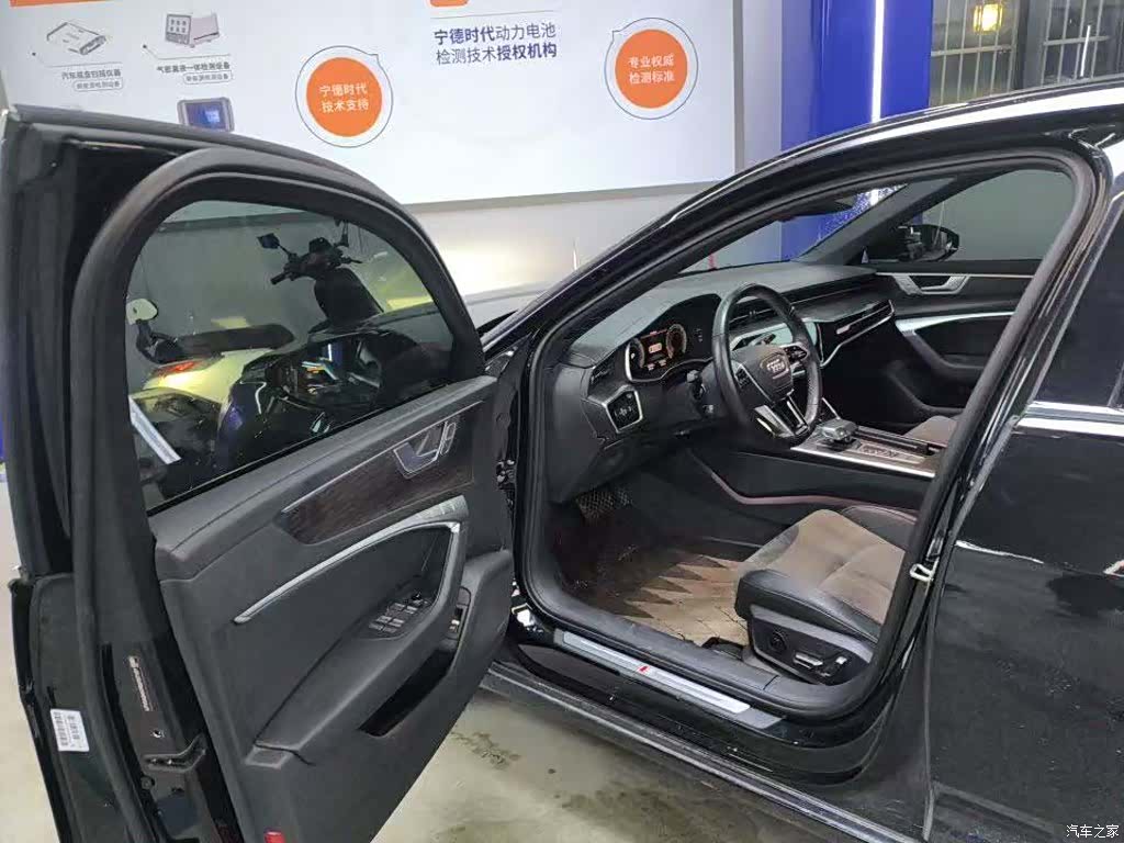 Audi A6L, 2024 4