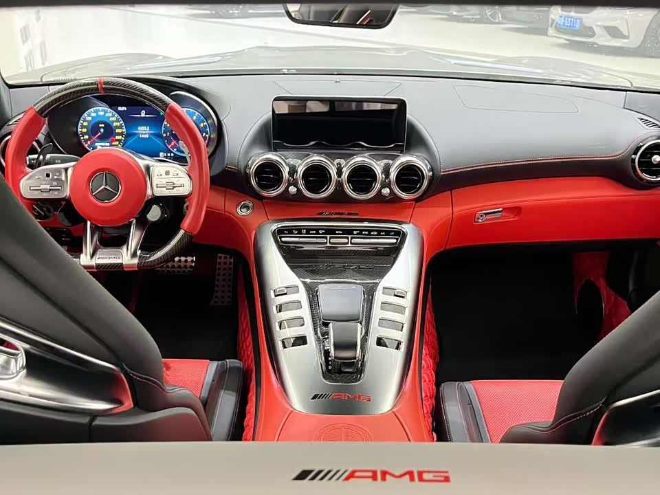 Mercedes-Benz AMG GT