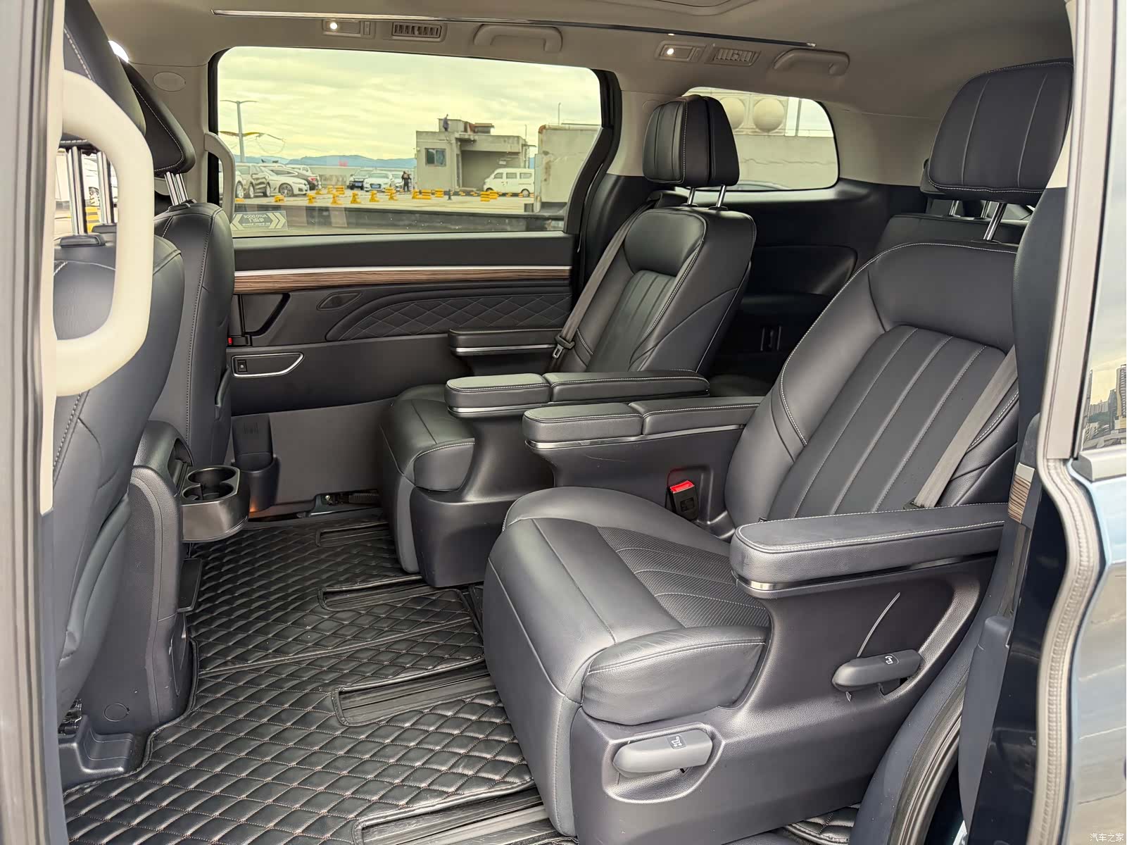 Trumpchi M8, 2019 все фото