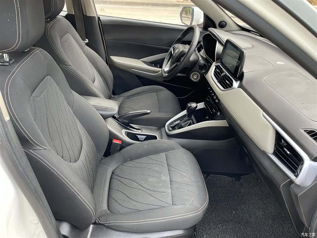 Wuling 510, 2019 все фото