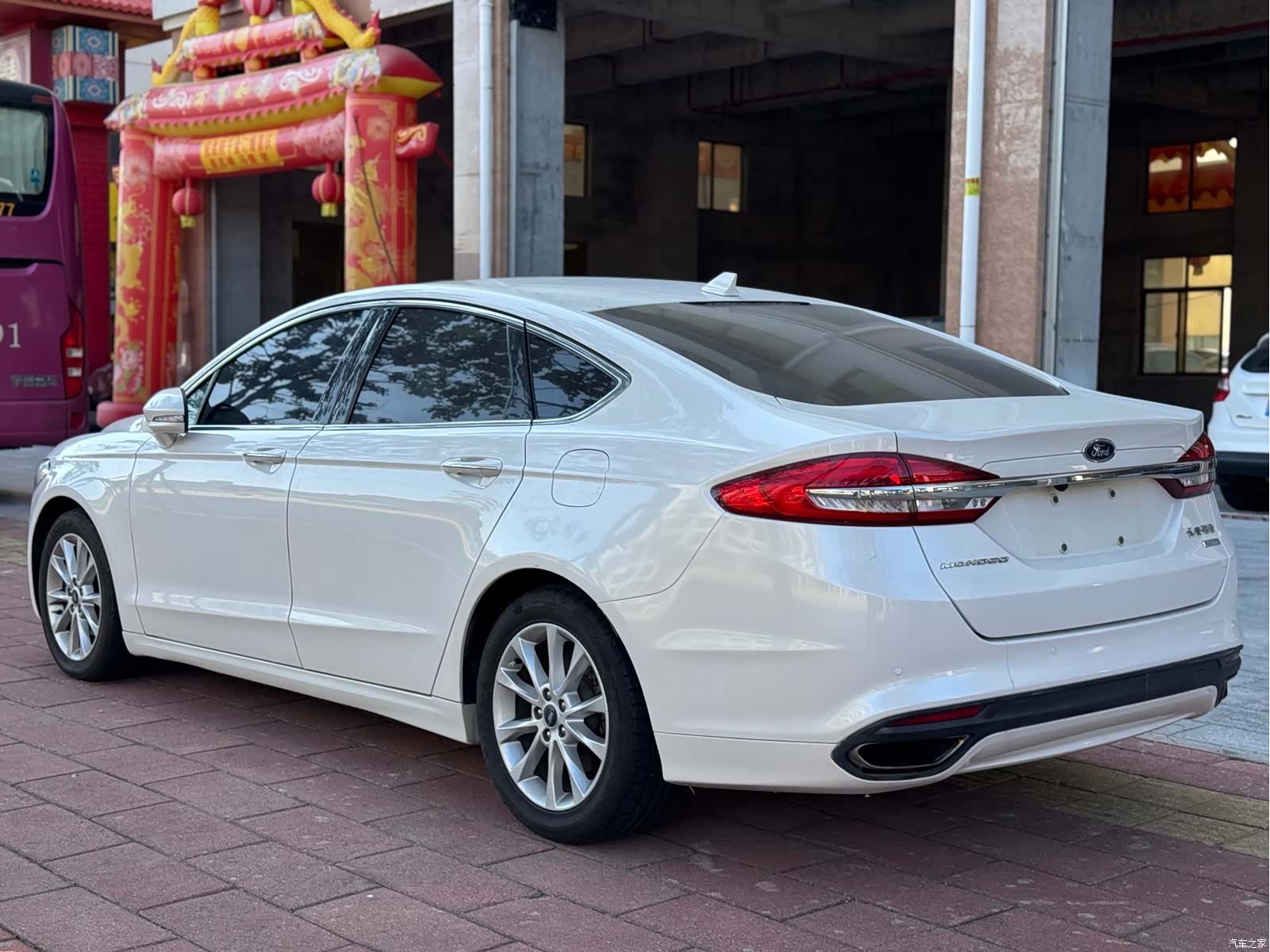 Ford Mondeo, 2017 7