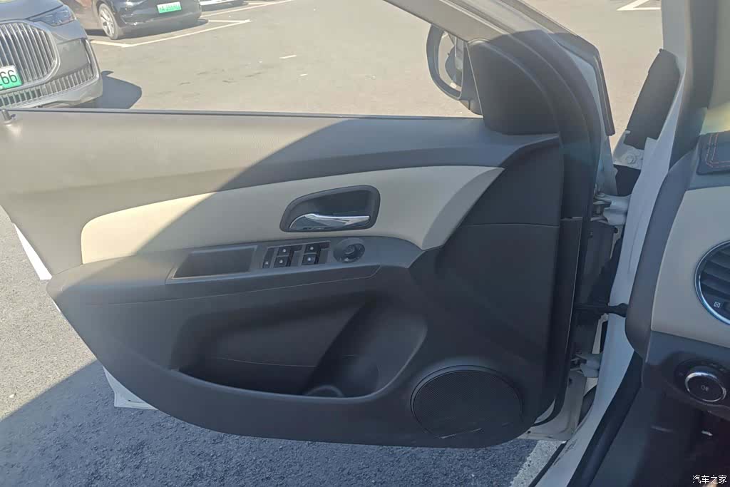 Chevrolet SL, 2015 7