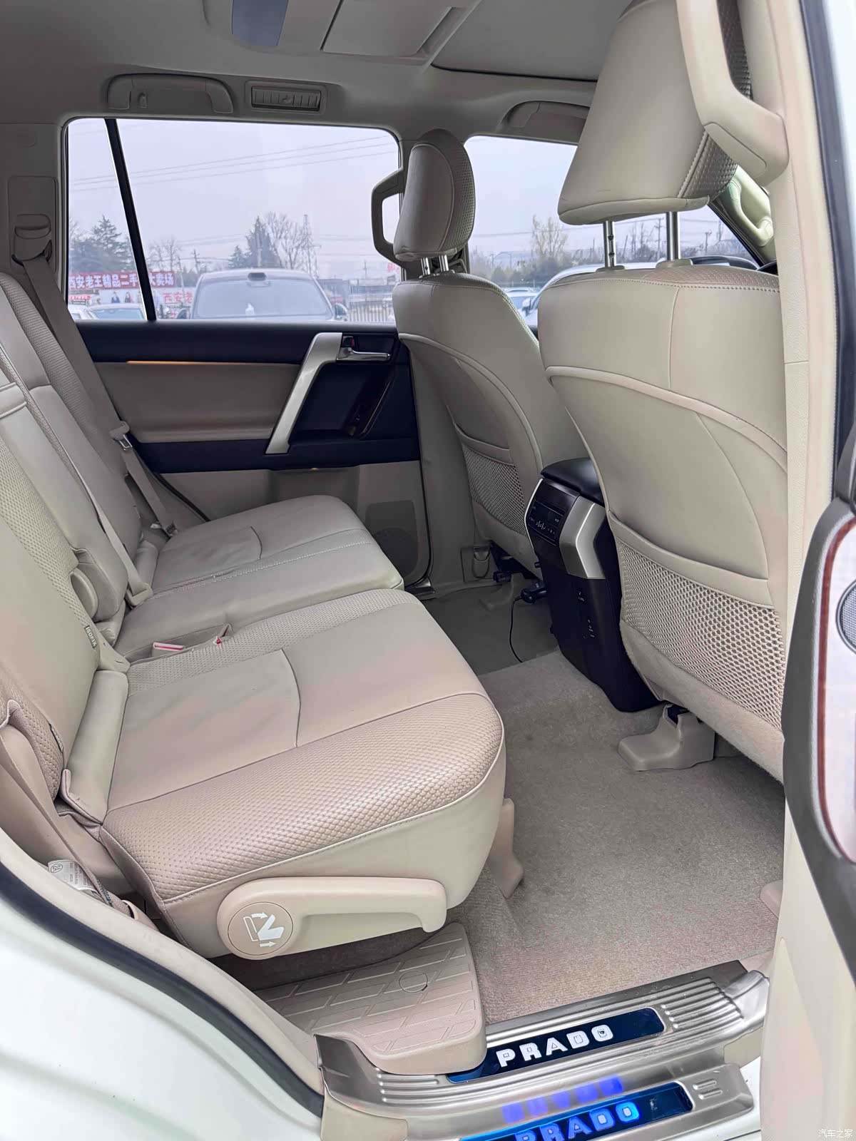 Toyota Prado, 2013 11