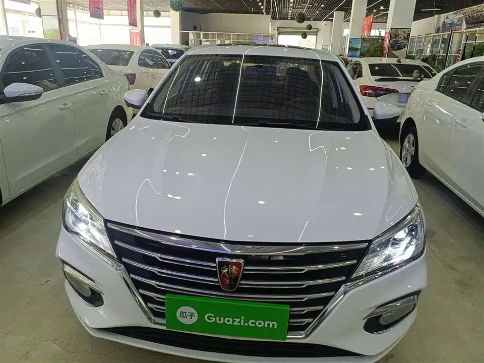 Roewe i5