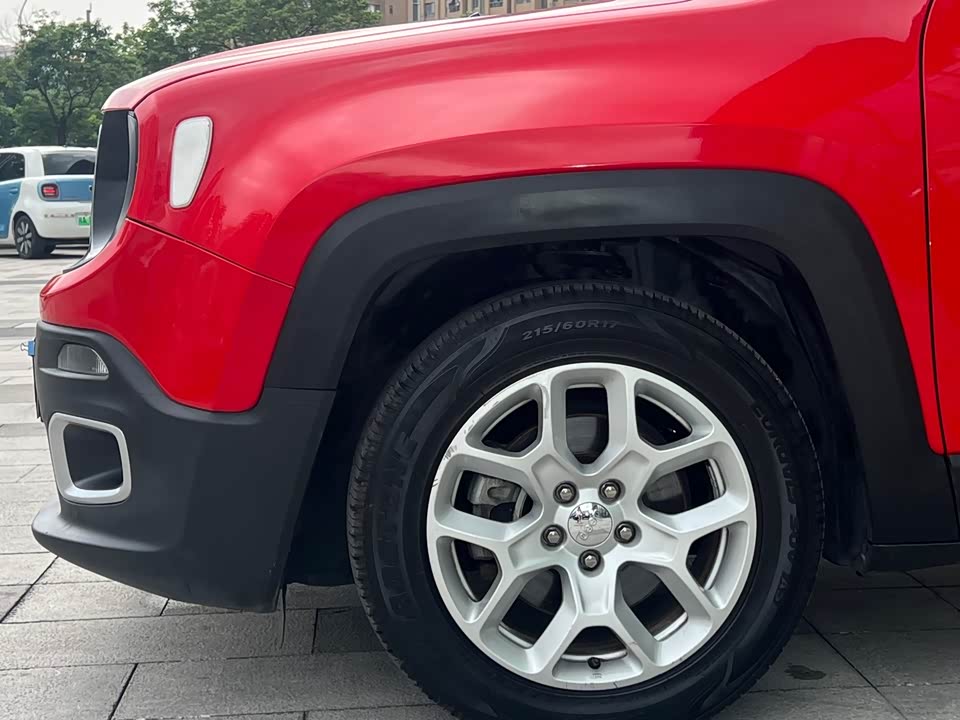 Jeep Freeman