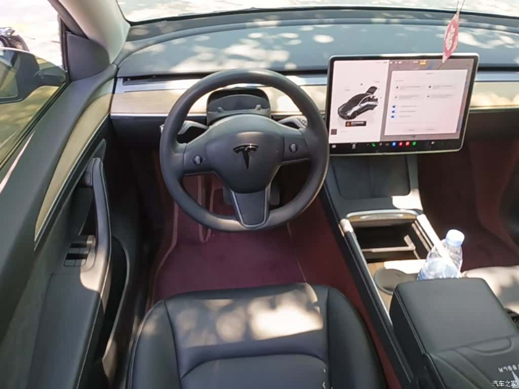 Tesla Model Y, 2023 11