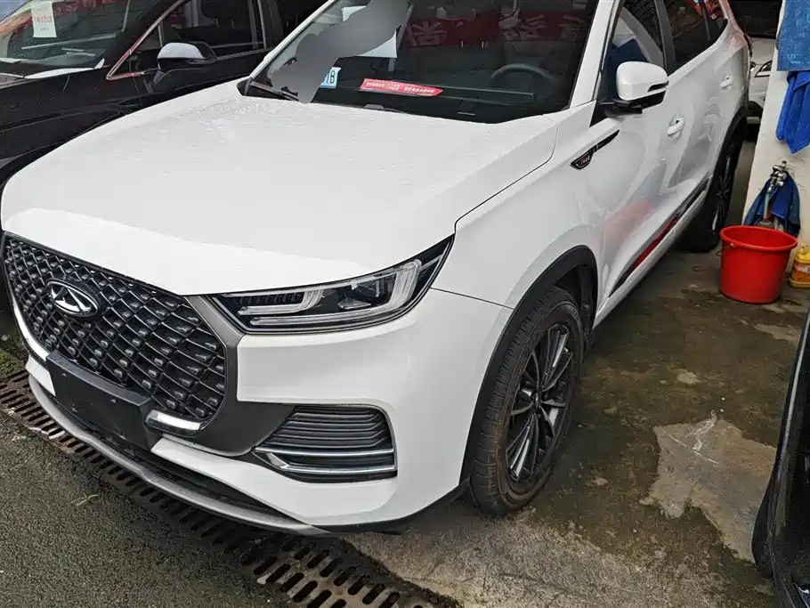 Chery Tiggo 8 PLUS Chery Tiggo 8 PLUS