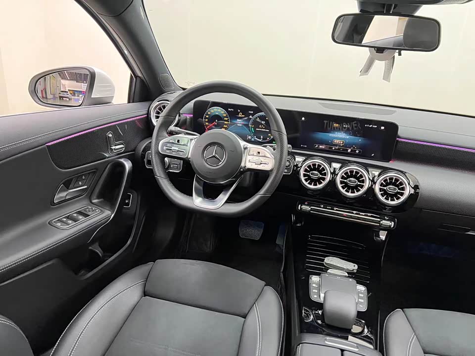 Hongqi Kunming Car
