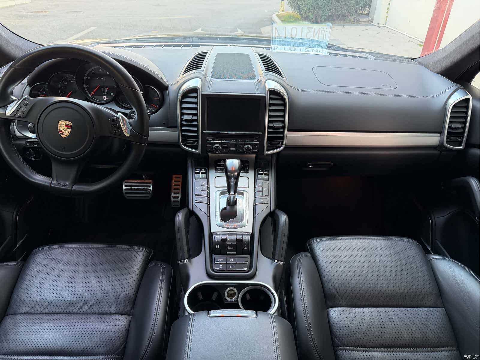 Porsche Cayenne, 2012 7