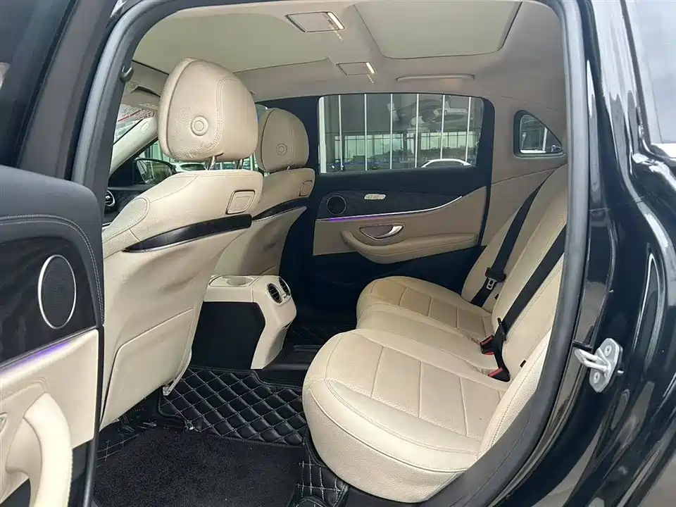 Mercedes-Benz E-class Mercedes-Benz E-class