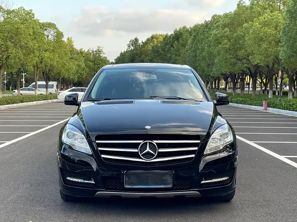 Mercedes-Benz R-class