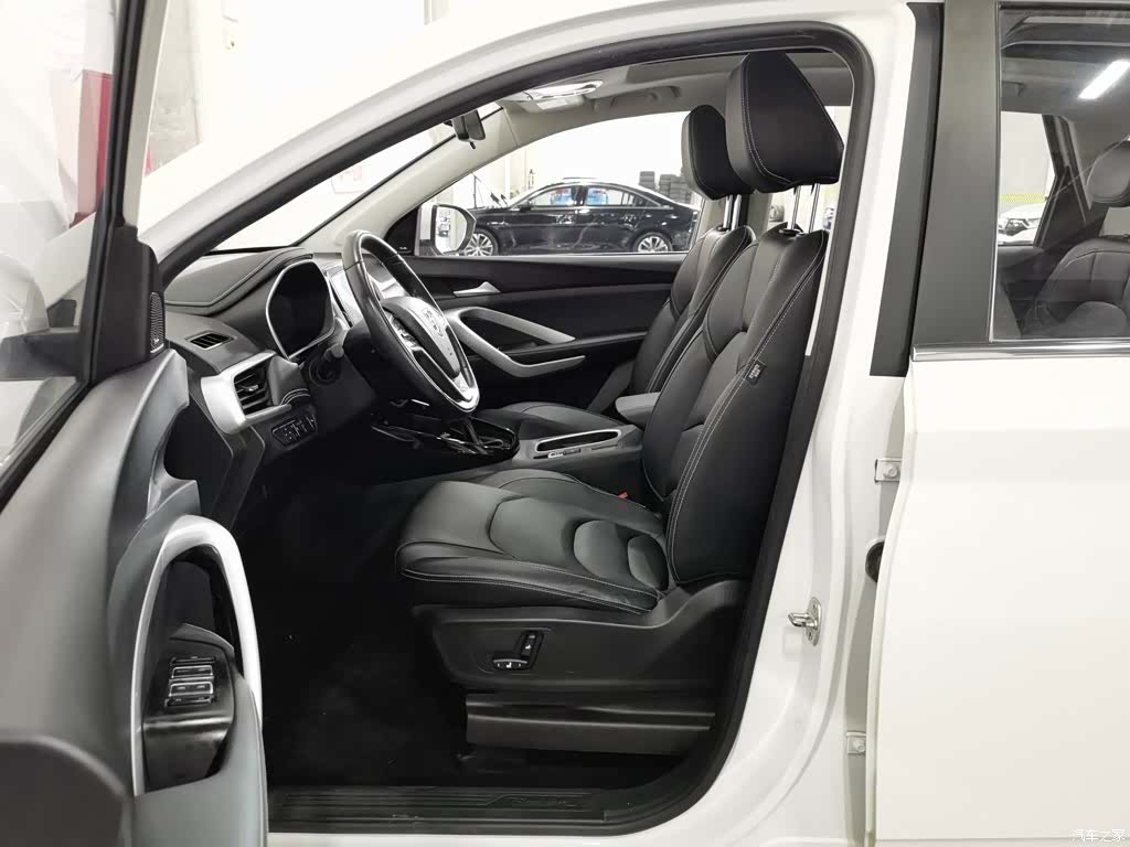 Wuling 530, 2021 10