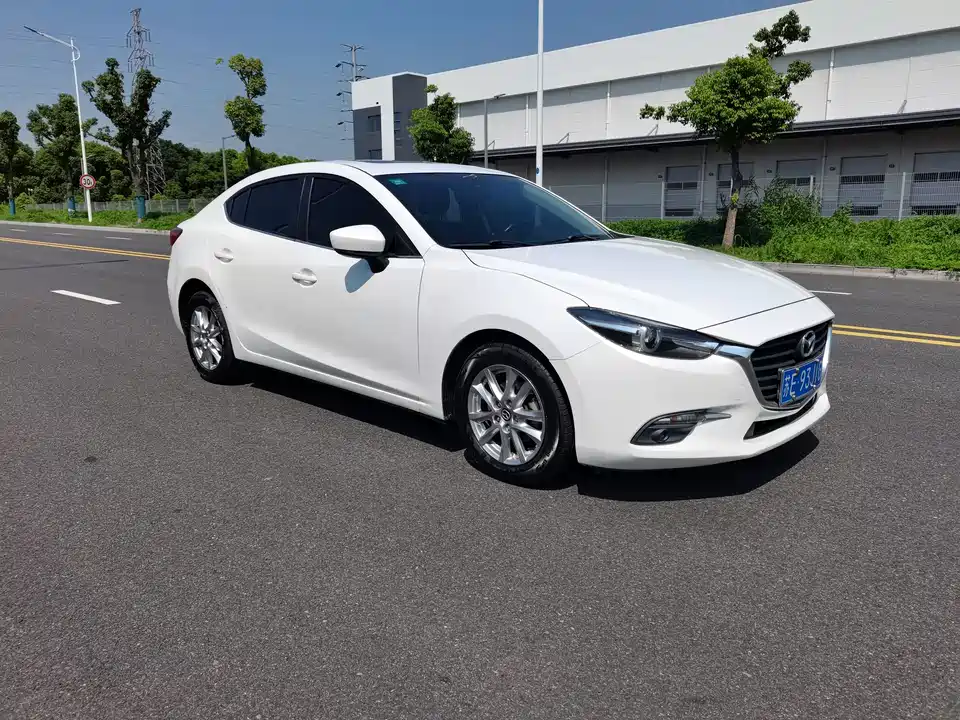 Mazda 3 Angkesaila