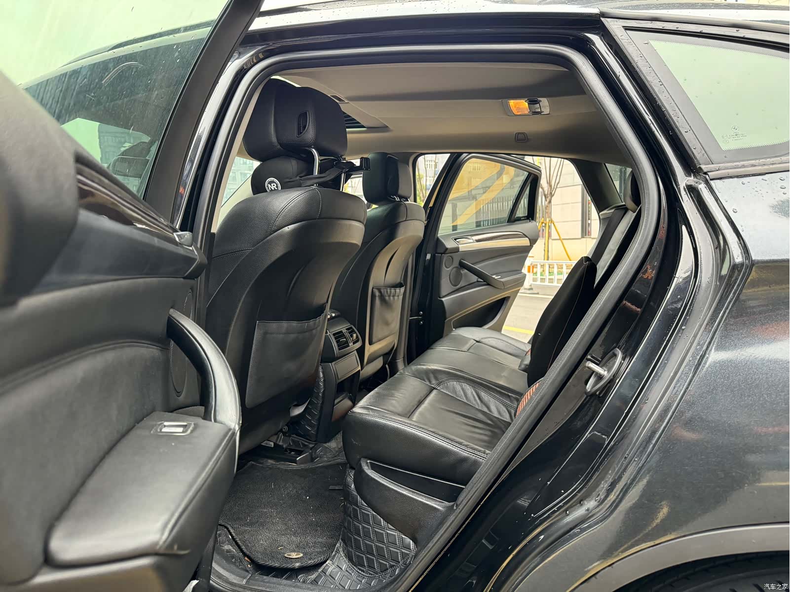 BMW X6, 2012 11
