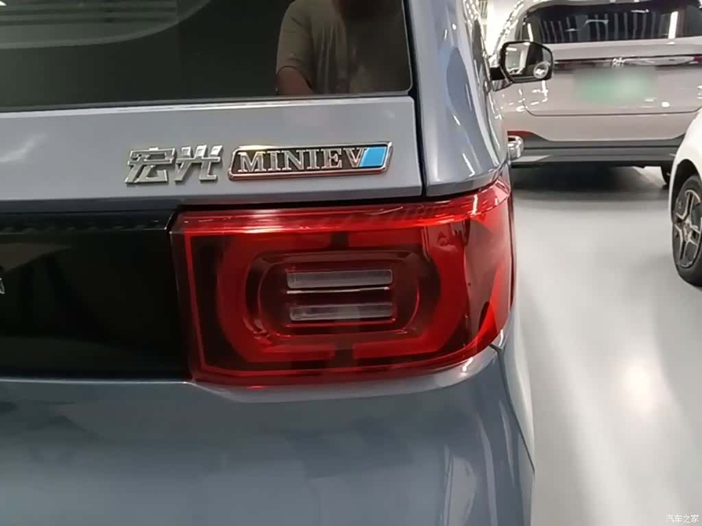 Wuling MINIEV, 2022 8