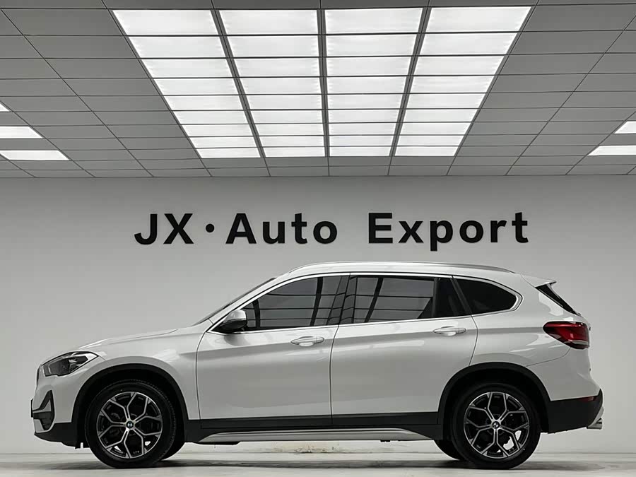 BMW X1 2022, фото 11