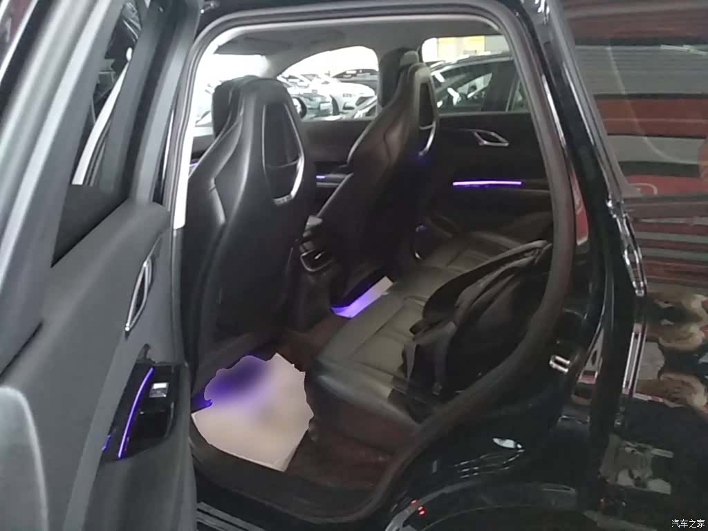 Hongqi HS3, 2024 17