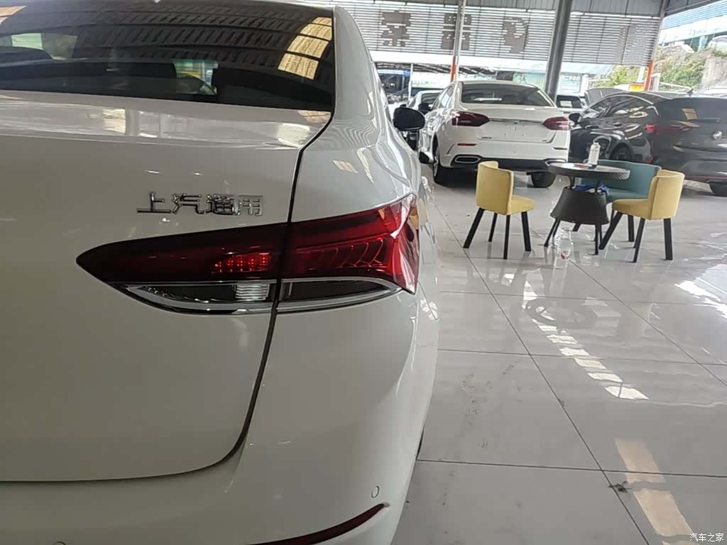 Buick V, 2019 8