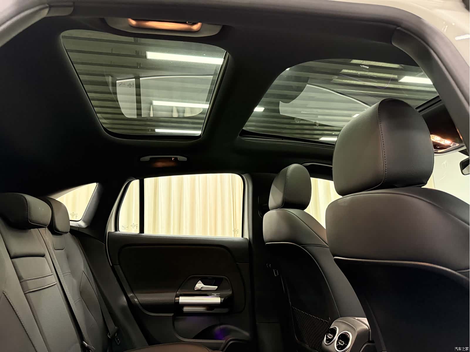 Mercedes-Benz EQA, 2024 15