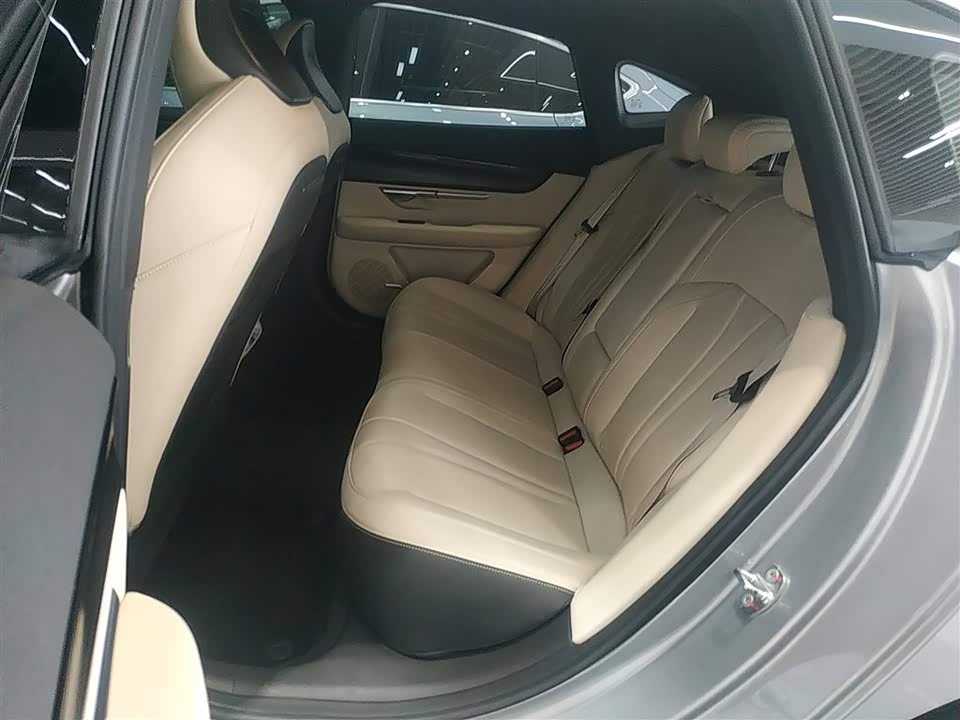 XPENG P7 XPENG P7