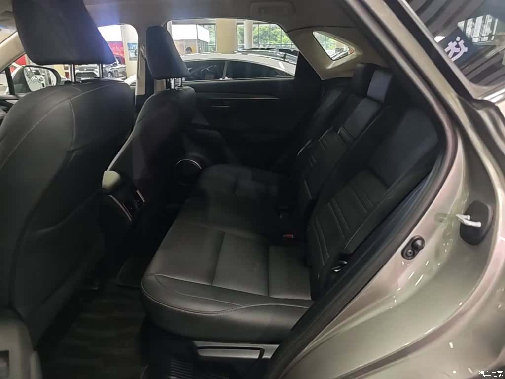 Lexus NX, 2015 17