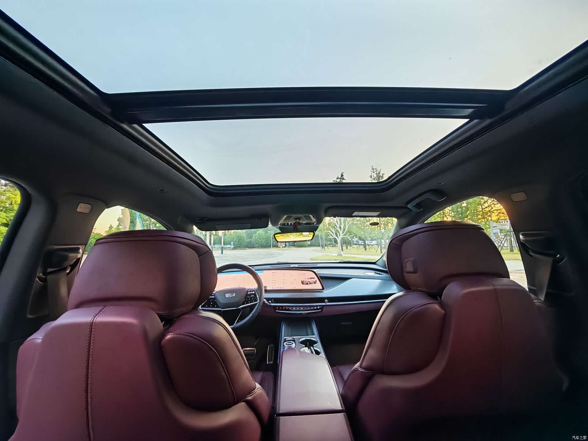 Cadillac XT5, 2025 19