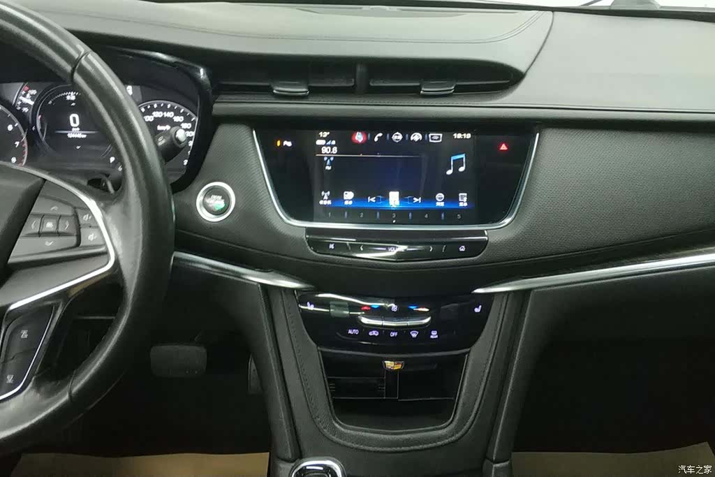 Cadillac XT5, 2018 13