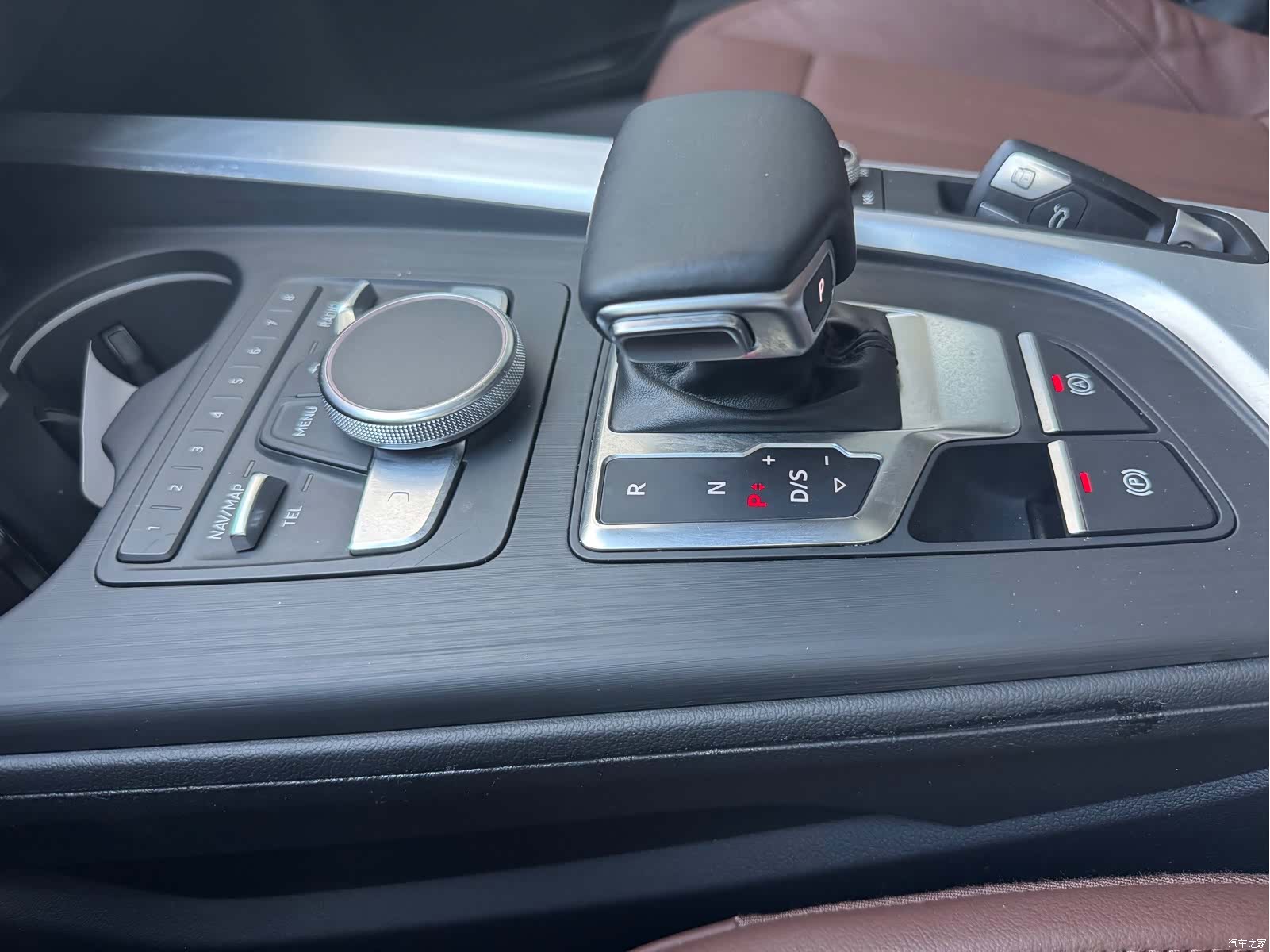 Audi A4L, 2017 15