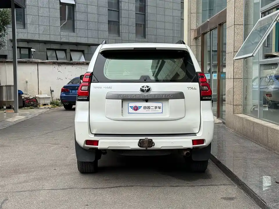 Toyota Prado