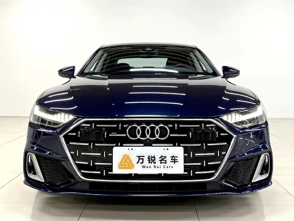 Audi A7L