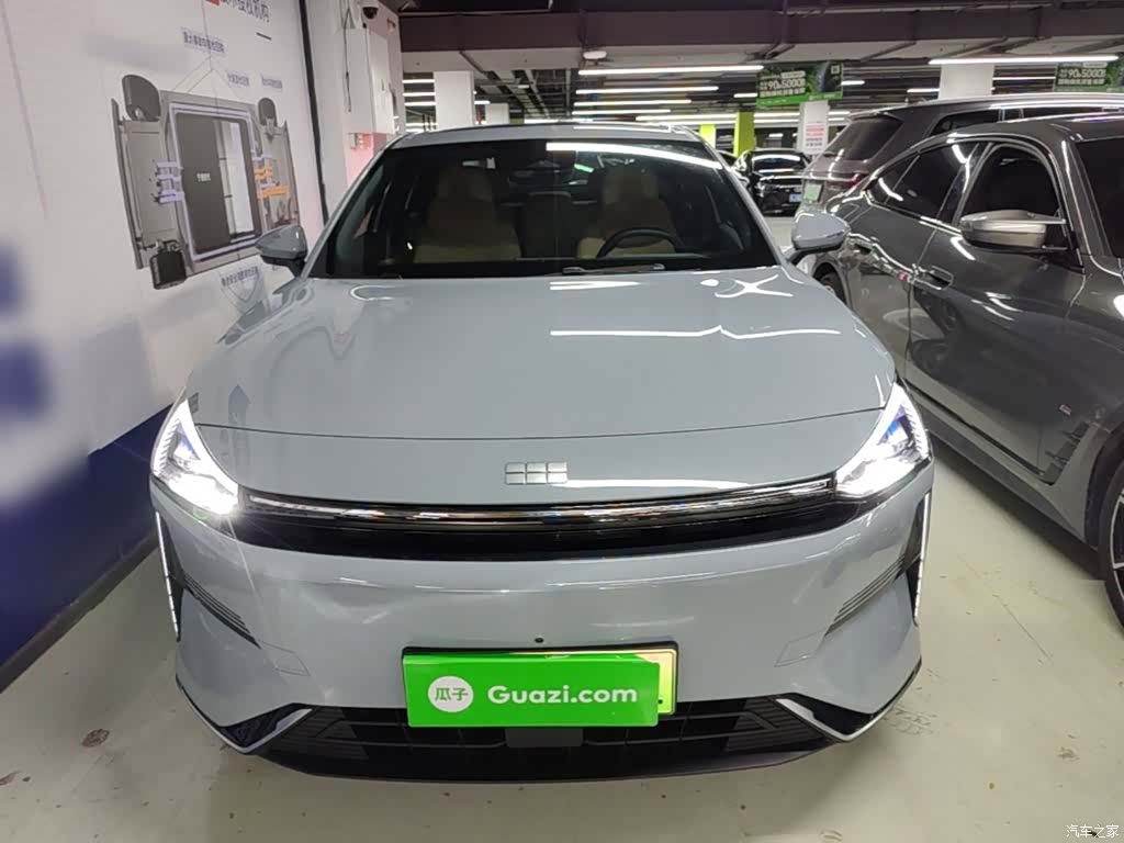 Geely Galaxy L6, 2024 3