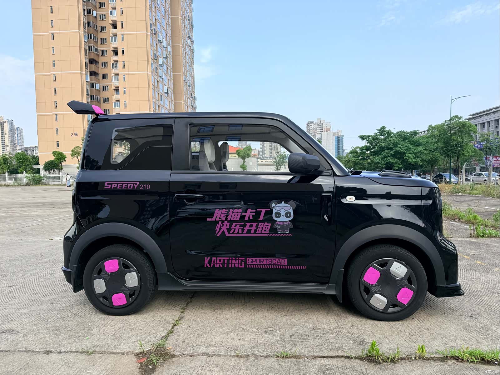 Geely Panda, 2025 4