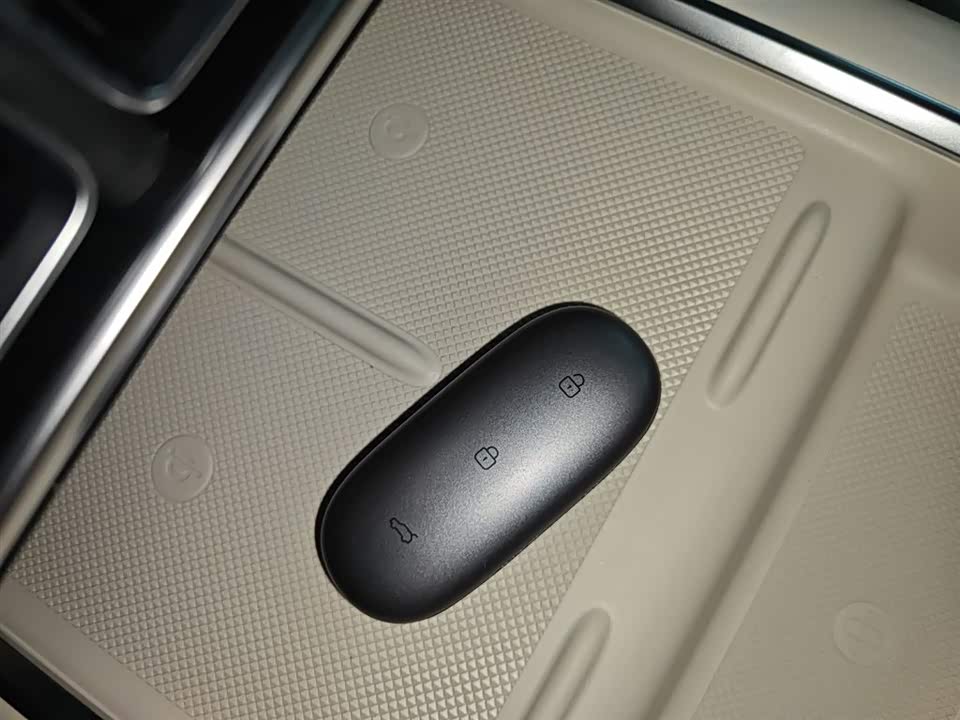 Li Auto Ideal L9