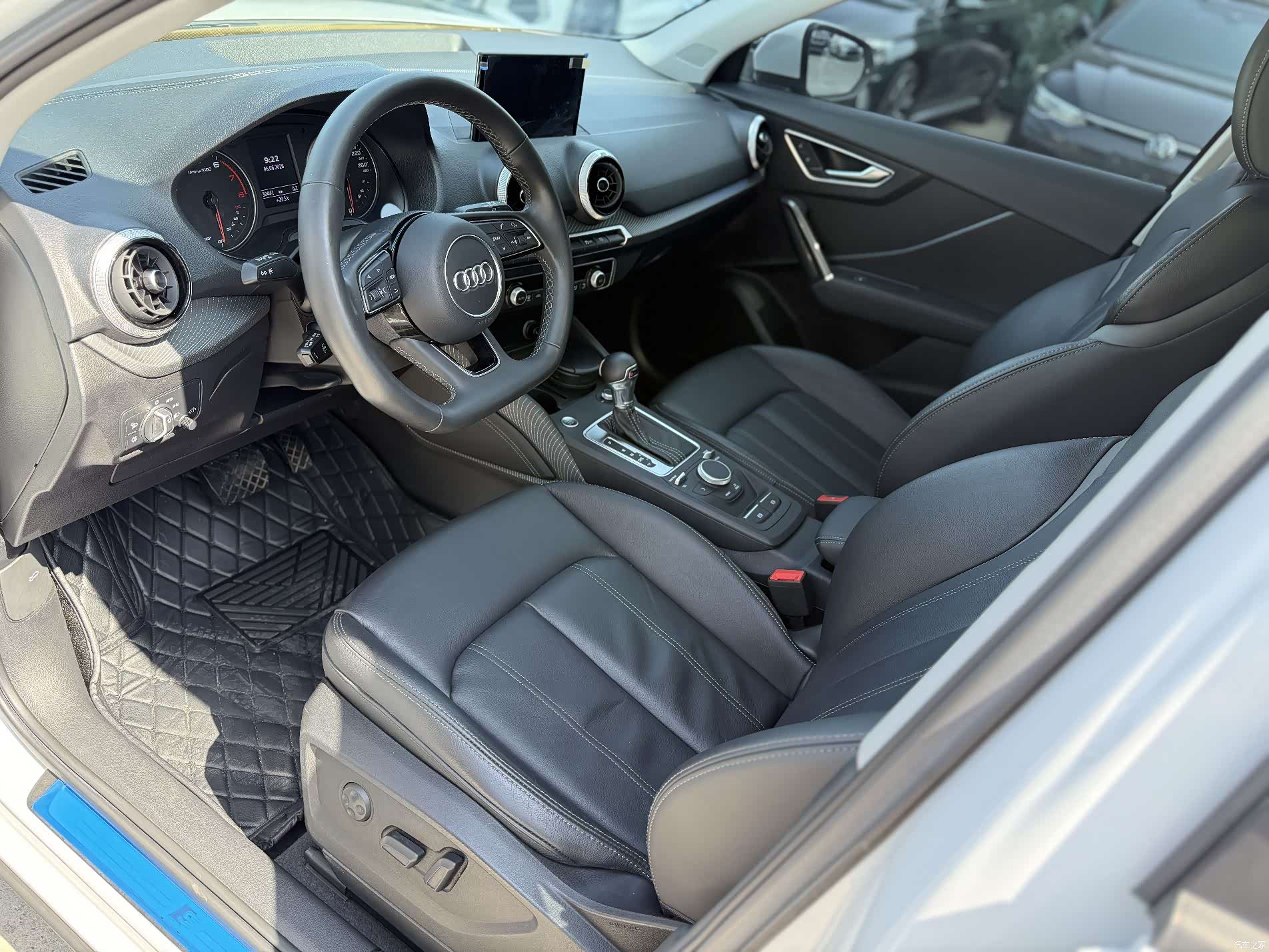 Audi Q2L, 2022 4