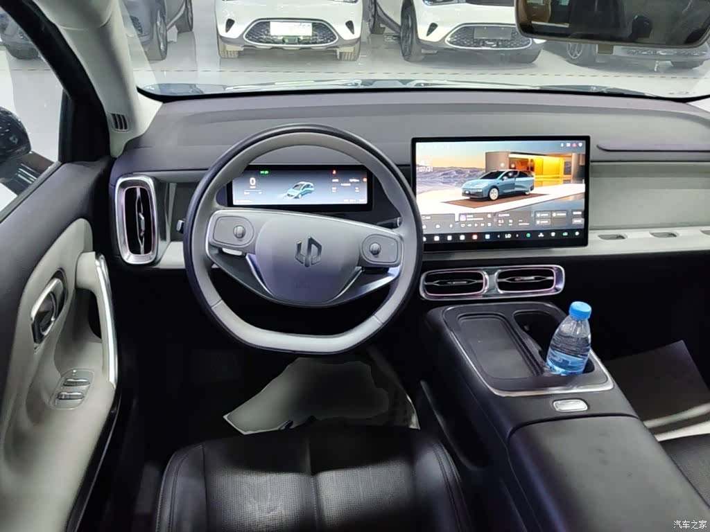 Leapmotor B01, 2025 11