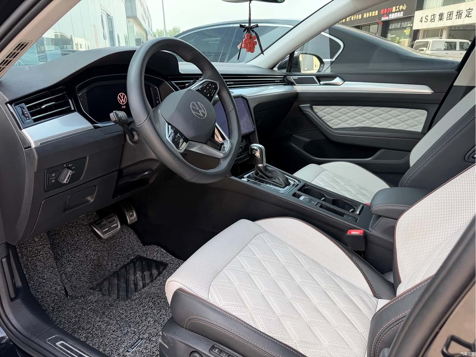 Volkswagen Magotan, 2023 7